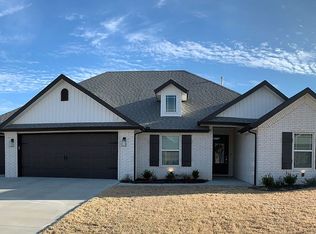 1140 Spring Hollow Rd, Bentonville, AR 72712