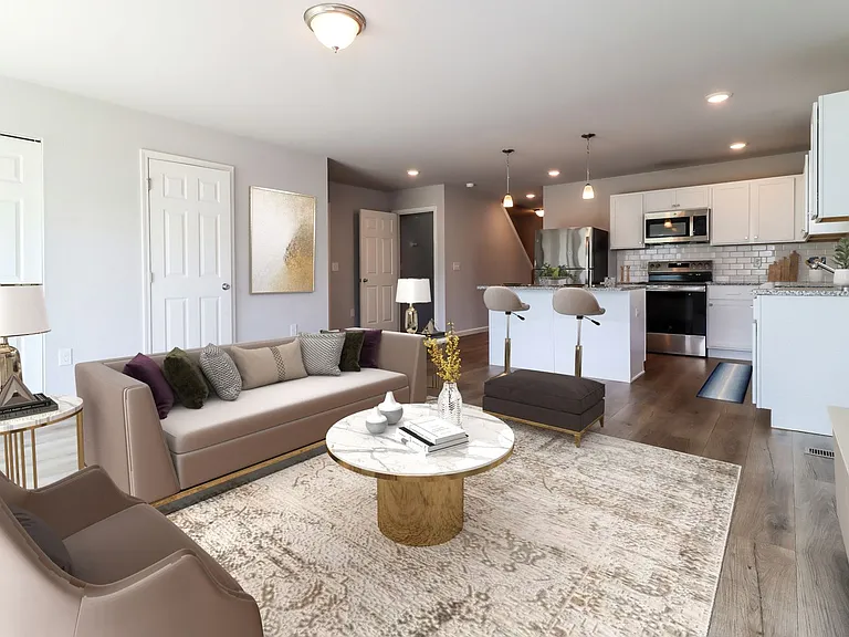 2216 Macatawa Ln — Photo 5