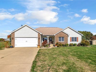 695 Country Ct, Mt Zion, IL, 62549