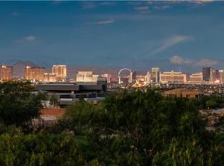 74 Sun Glow Ln, Summerlin, NV 89135