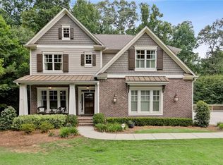 4200 Oak Forest Dr NE, Atlanta, GA