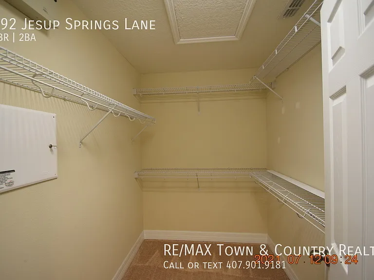 592 Jesup Springs Ln — Photo 39