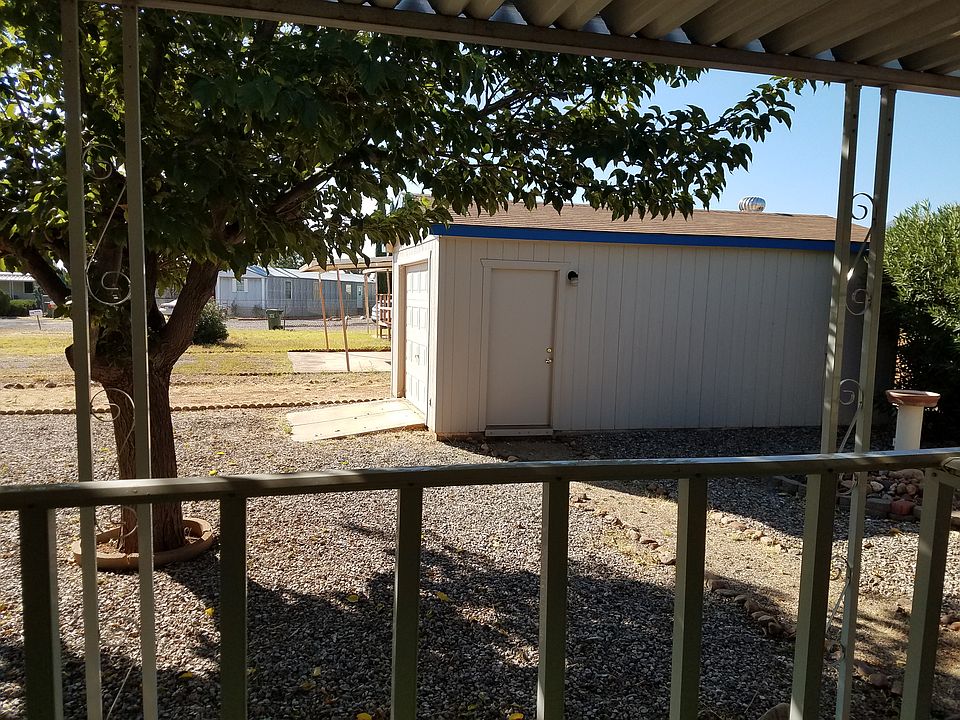 Garage - side view
