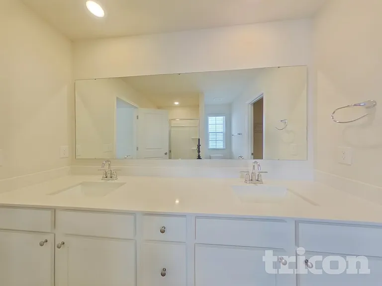 2503 Trollinger Dr — Photo 7