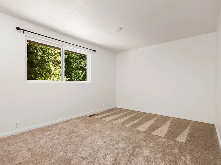 18104 NE 197th Pl — Photo 22