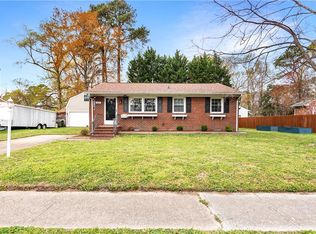 615 Page Dr, Hampton, VA