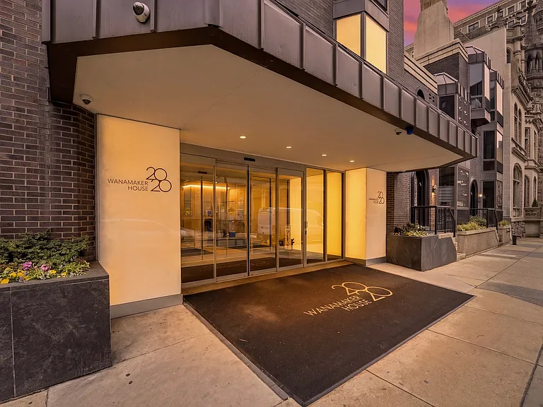 2020 Walnut St #14CD — Photo 35