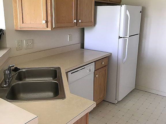3rd image of 5644 Baywatch Way