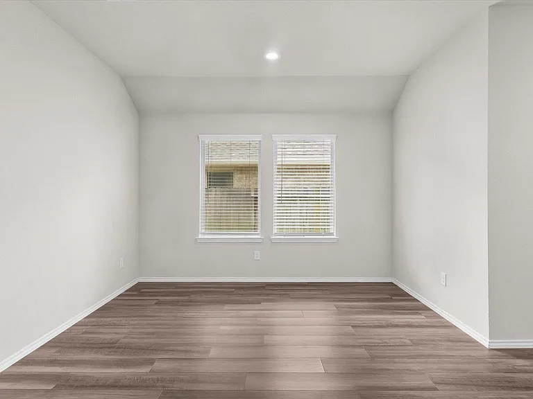 9257 Inland Leather Ln — Photo 13