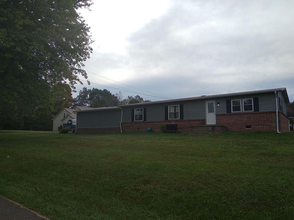1st image of 406 Holmes St