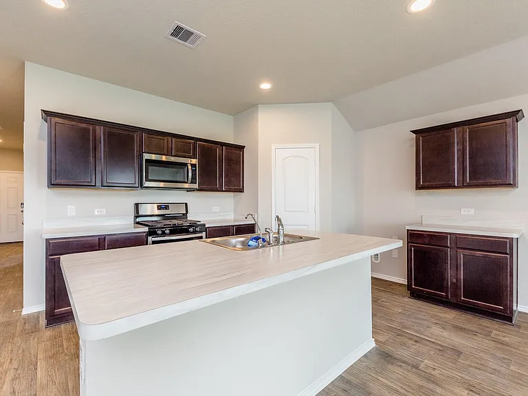 5114 Radiant Dawn Dr — Photo 6