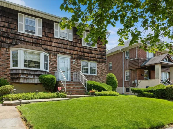 384 Westwood Road, Woodmere, NY 11598