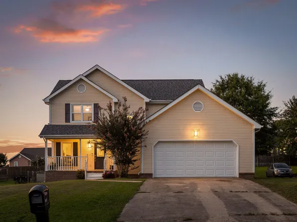 9617 Bull Pen Dr, Ooltewah, TN 37363