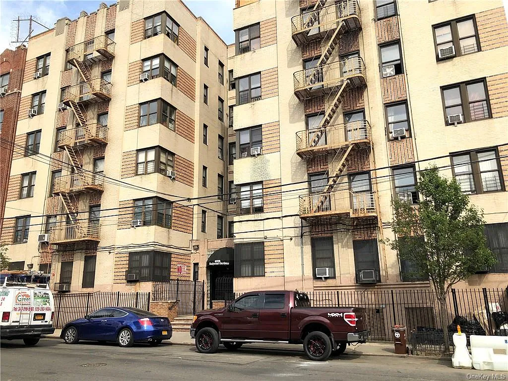 1200 Woodycrest Ave APT 1H photo 1