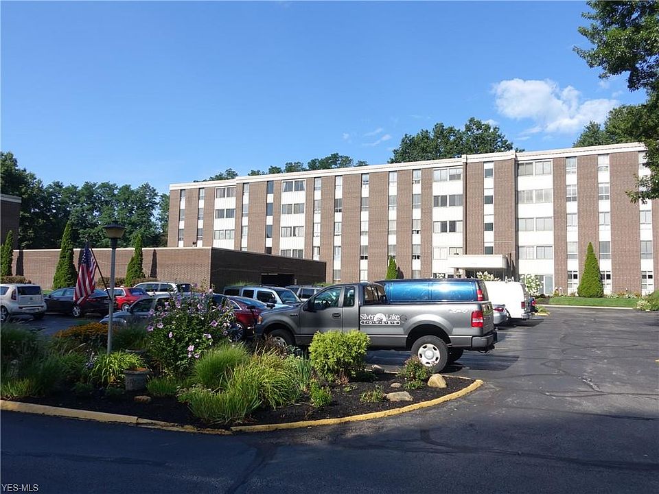 1st image of 3064 Kent Rd APT 408A
