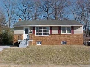 5411 Ellerbie St, Lanham, MD 20706