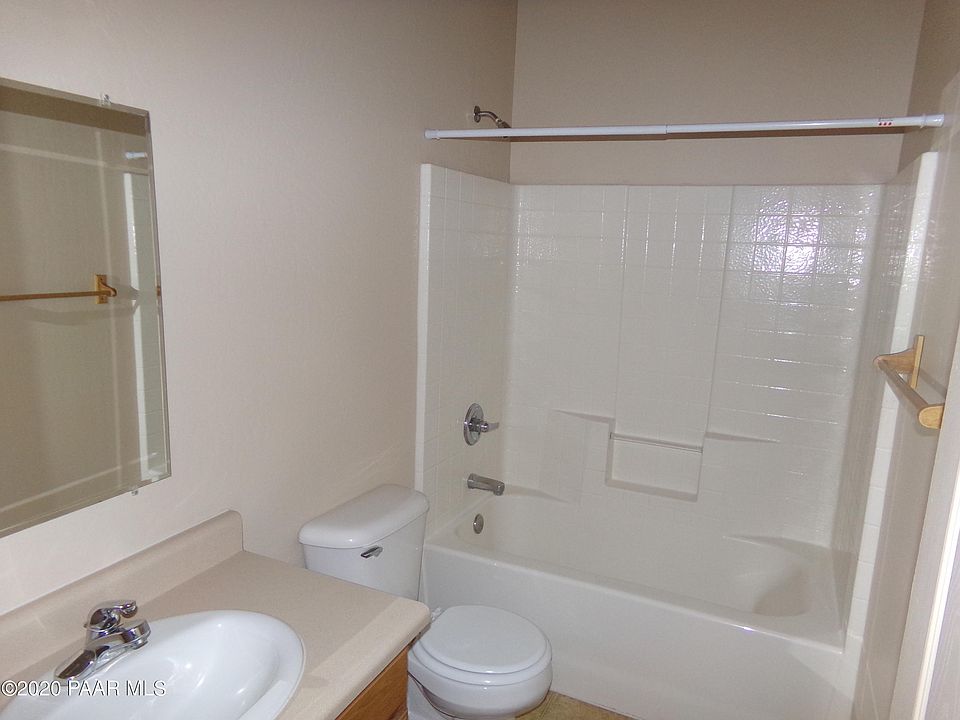 9360 E Lakeshore Dr APT B, Prescott Valley, AZ 86314 | Zillow