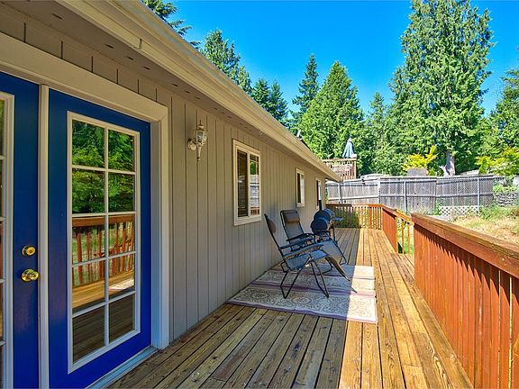 3rd image of 7155 E Crestwood Ct