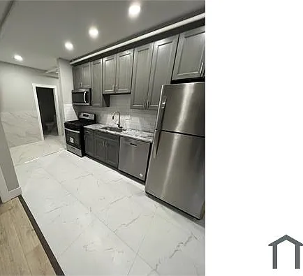 103 Township Line Rd #2