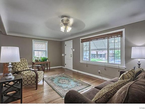 3rd image of 3548 Boswell Ave