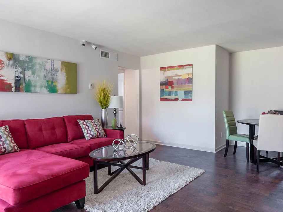 Mosaic Apartments
