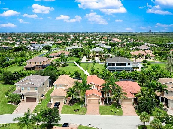 3rd image of 8016 Banyan Breeze Way