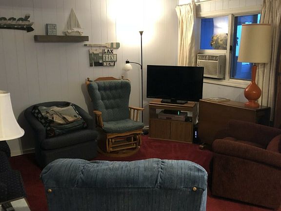 5th image of 19 Atlantic Ave Unit 19