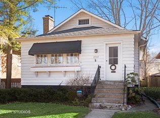 2707 Lawndale Ave, Evanston, IL