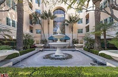 1st image of 11500 San Vicente Blvd APT 518