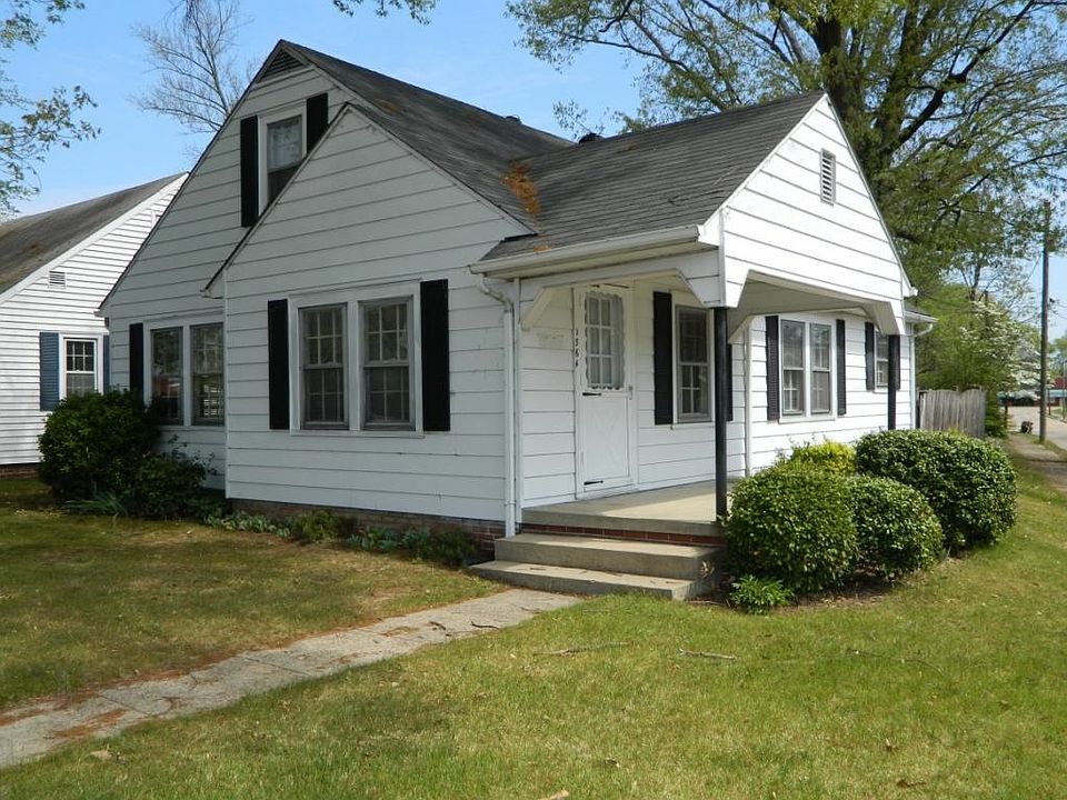 1st image of 1364 Dewey Ave