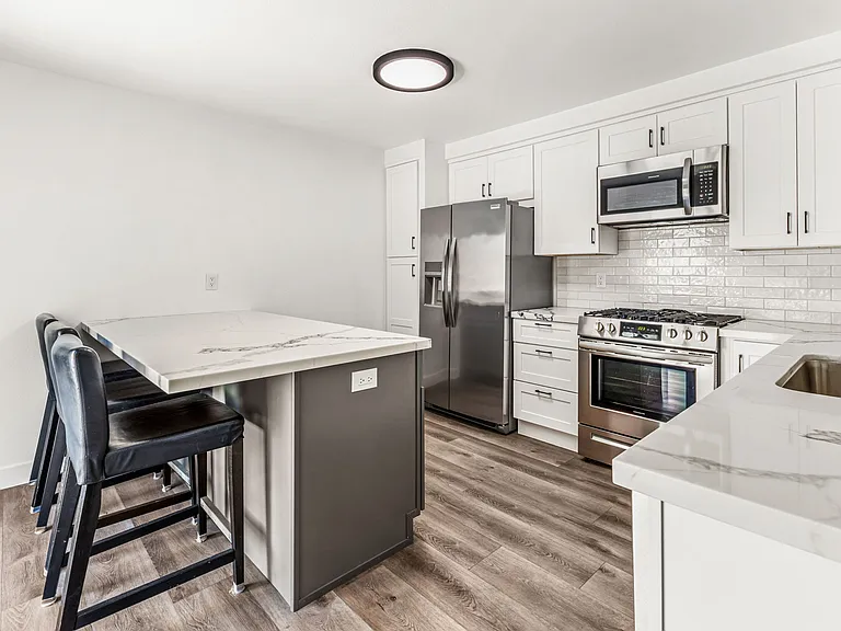 5107 La Cuenta Dr — Photo 8