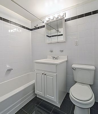 1st image of 305 E 86th St #16FE