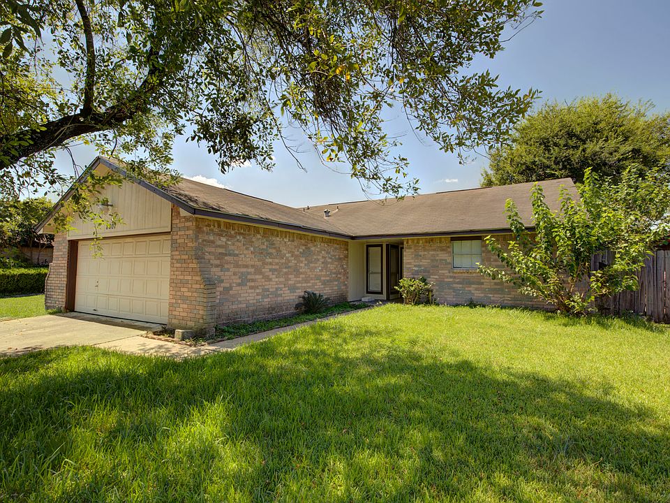 1st image of 8807 Yvonne Dr