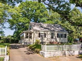 33 Donald Rd, Stoughton, MA 02072