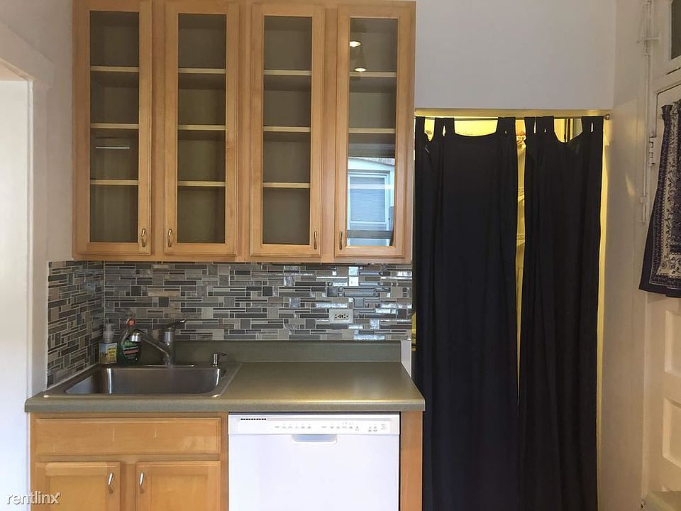 1st image of 240 S Maple Ave APT 3E