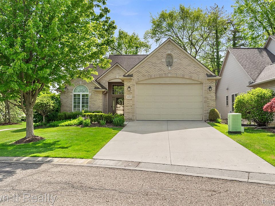 1st image of 1250 Windsong Dr