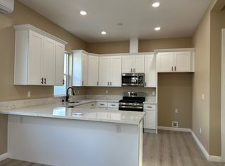 201 S Mockingbird Ln, West Covina, CA 91791