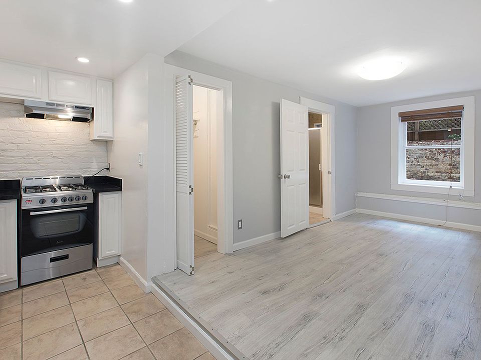 1st image of 839 Jones St APT 17