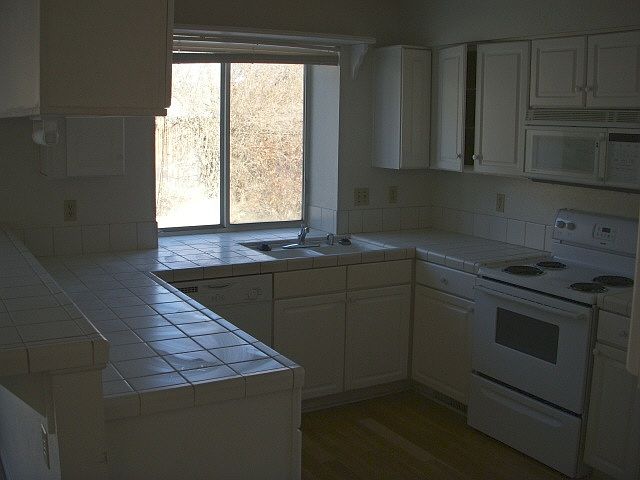 2nd image of 4431 Reddawn Dr