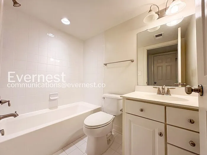 1620 Whitehall Dr — Photo 18