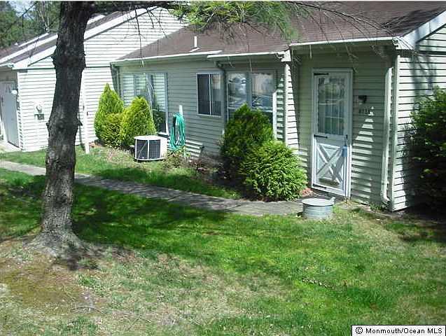 1st image of 811 Westminster Court #A