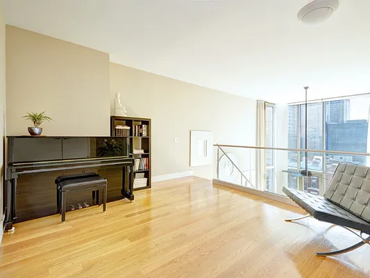 Sold by Sotheby's International Realty | media 4