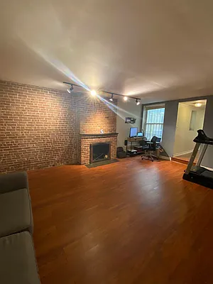 Rented by Oxford Property Group | media 19
