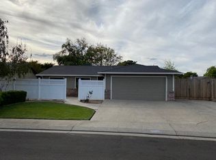 1009 Shadow Ridge Dr, Modesto, CA 95351