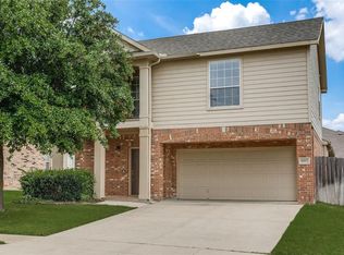 10852 Hawks Landing Rd, Haslet, TX 76052