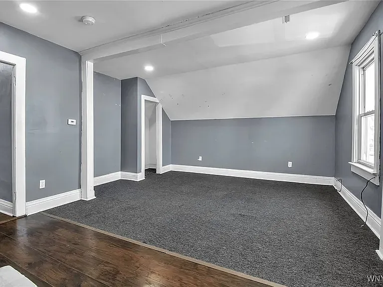 199 Amber St #2 — Photo 9
