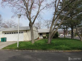 264B Crosse Dr, Monroe Township, NJ