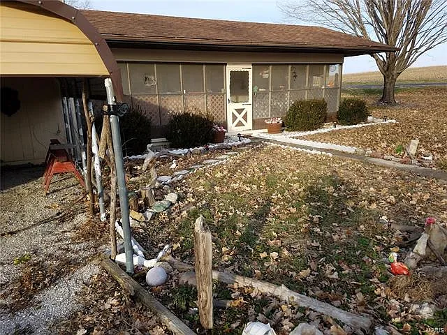 21409 Emerald Rd photo 1