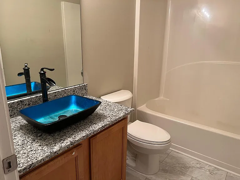 417 Holland Springs Dr — Photo 14