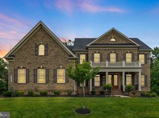 41651 Fawn Walk Ct, Ashburn, VA 20148